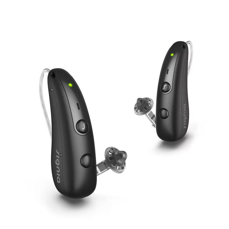 Et par Signia Pure høreapparater i mat sort